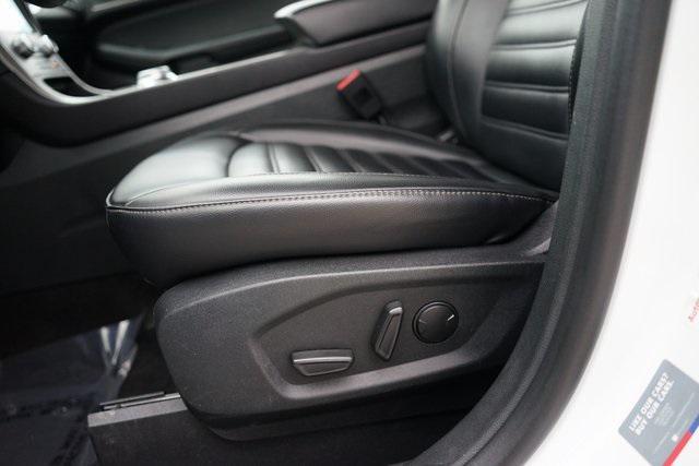 used 2024 Ford Edge car, priced at $24,995