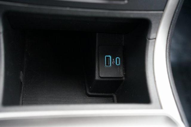 used 2024 Ford Edge car, priced at $24,995