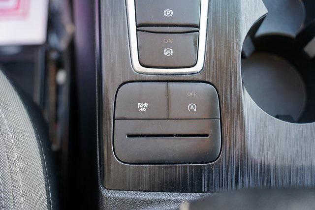 used 2022 Ford Escape car, priced at $20,213