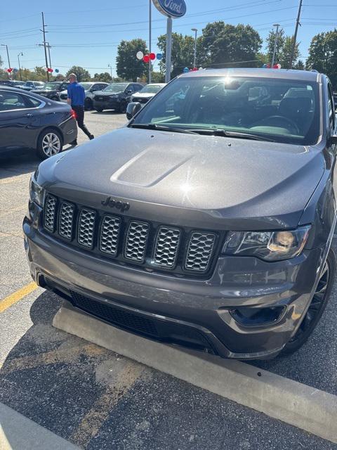 used 2019 Jeep Grand Cherokee car, priced at $25,924