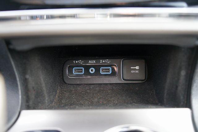 used 2019 Jeep Grand Cherokee car, priced at $15,495