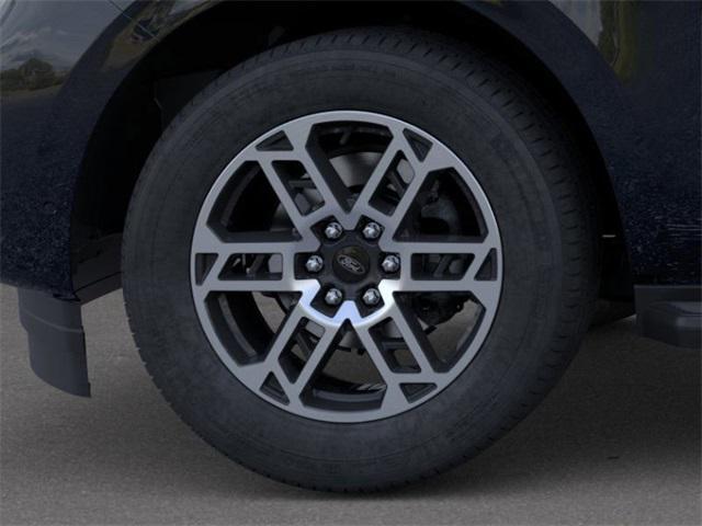 new 2025 Ford Expedition car, priced at $70,910