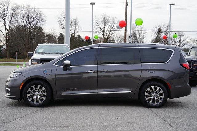 used 2021 Chrysler Pacifica car, priced at $32,798