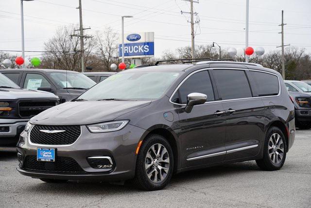 used 2021 Chrysler Pacifica car, priced at $32,798