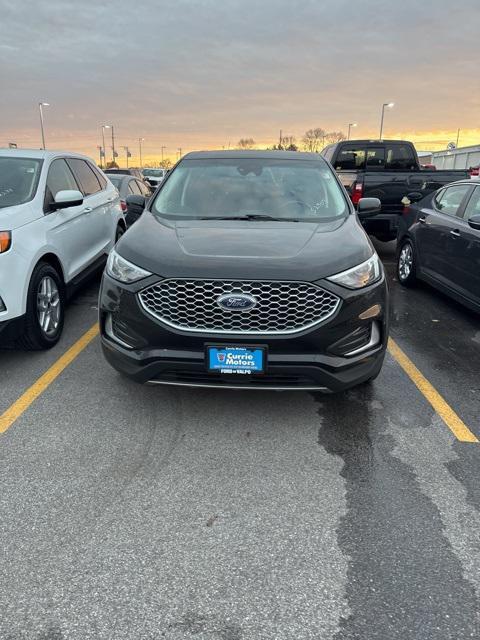 used 2024 Ford Edge car, priced at $26,989