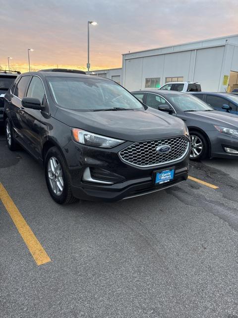 used 2024 Ford Edge car, priced at $26,989