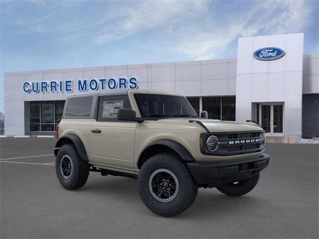 new 2025 Ford Bronco car, priced at $50,470