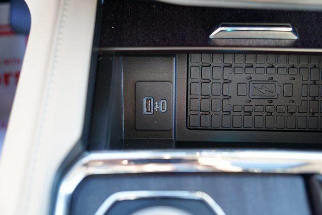 used 2023 Ford Expedition car, priced at $52,041