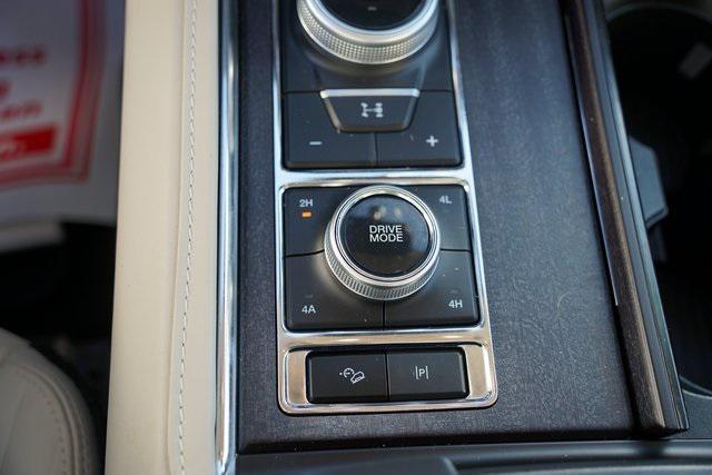 used 2023 Ford Expedition car, priced at $52,041