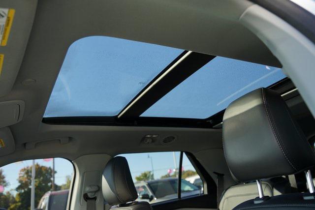 used 2022 Ford Explorer car, priced at $24,995