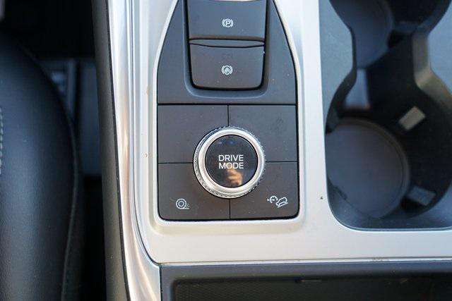 used 2022 Ford Explorer car, priced at $24,995