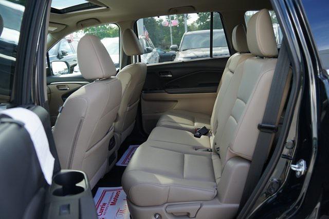 used 2019 Honda Pilot car, priced at $24,237