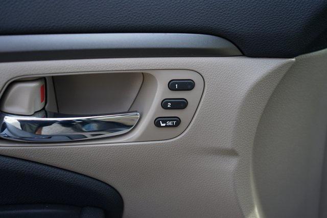 used 2019 Honda Pilot car, priced at $24,237