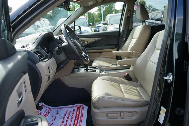 used 2019 Honda Pilot car, priced at $24,237