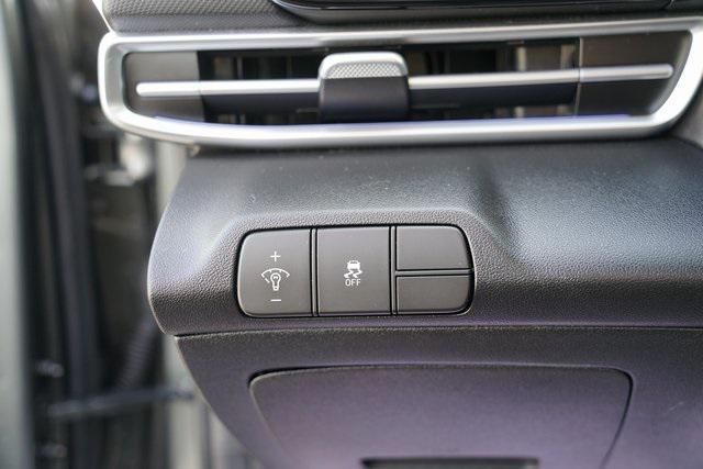 used 2024 Hyundai Elantra car, priced at $22,397