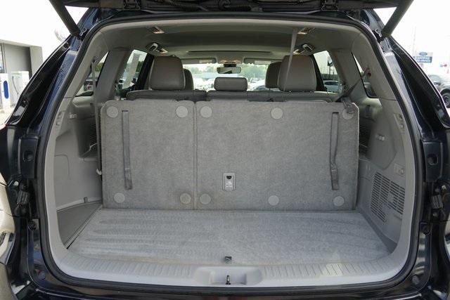 used 2018 Toyota Highlander car, priced at $21,695
