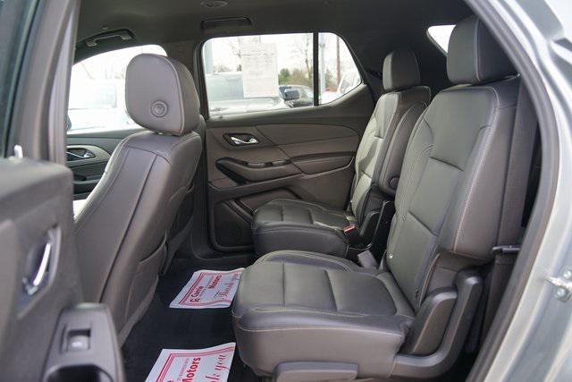 used 2023 Chevrolet Traverse car, priced at $30,695