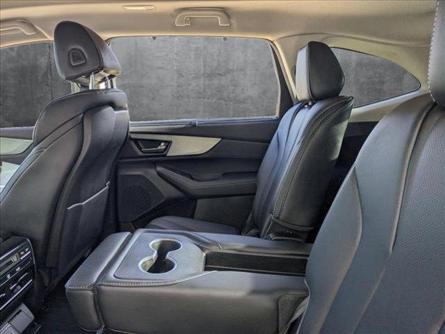 used 2024 Acura MDX car, priced at $44,449