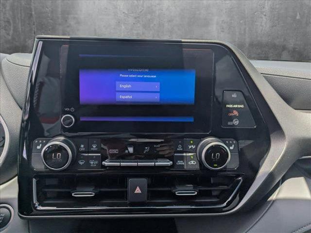 used 2024 Toyota Highlander car, priced at $41,449