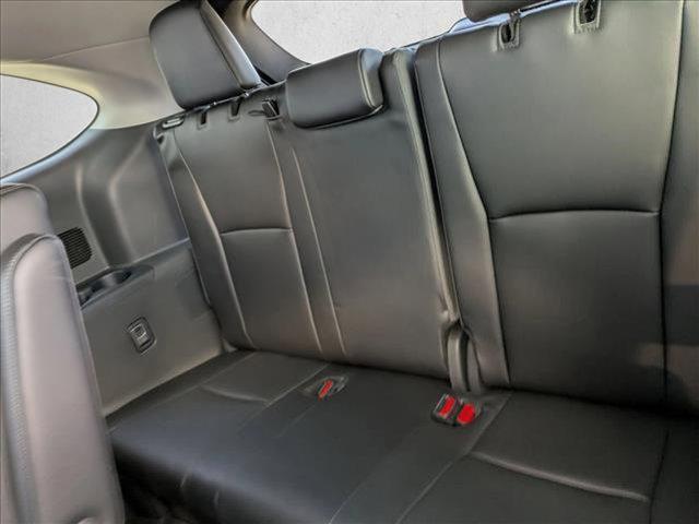 used 2024 Toyota Highlander car, priced at $41,997