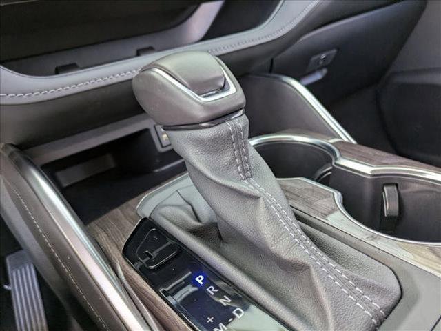 used 2024 Toyota Highlander car, priced at $41,997