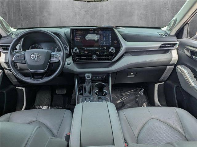 used 2020 Toyota Highlander car, priced at $36,599