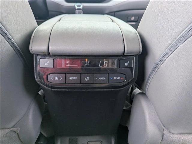 used 2020 Toyota Highlander car, priced at $36,599