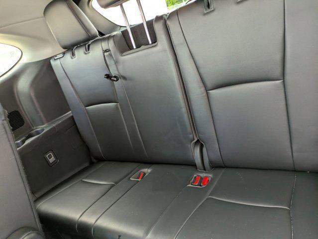used 2022 Toyota Highlander car, priced at $29,999