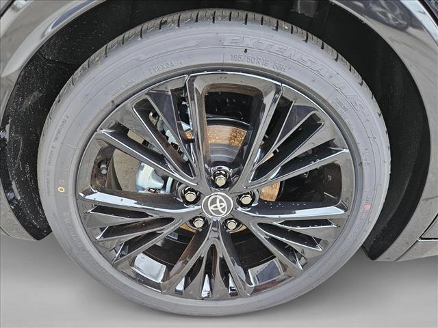 new 2026 Toyota Prius Plug-In Hybrid car, priced at $40,113