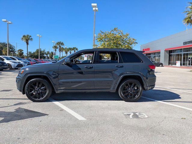 used 2017 Jeep Grand Cherokee car, priced at $13,991