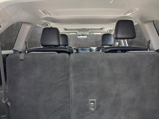 used 2019 Toyota Highlander car, priced at $26,992