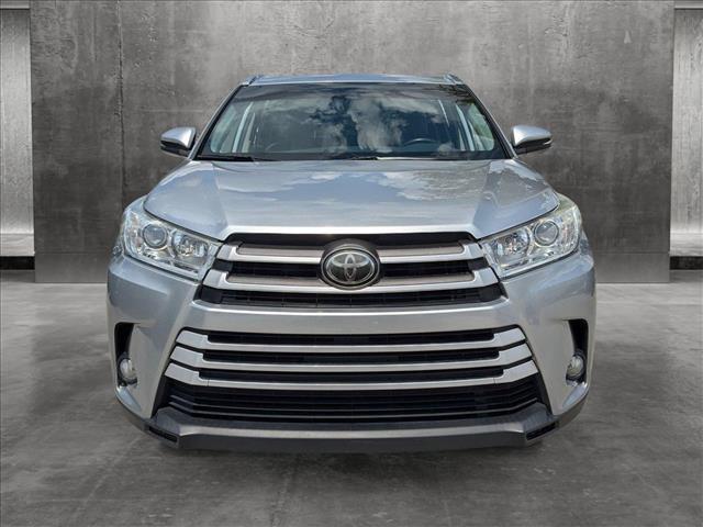 used 2019 Toyota Highlander car, priced at $26,992