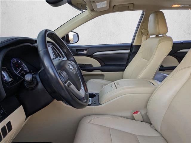used 2019 Toyota Highlander car, priced at $22,499