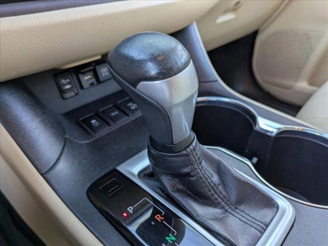 used 2019 Toyota Highlander car, priced at $22,499