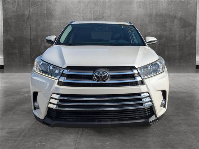 used 2018 Toyota Highlander car, priced at $22,399