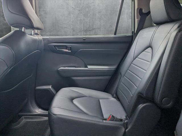 used 2024 Toyota Highlander car, priced at $39,498