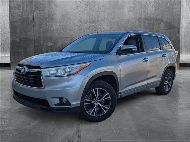 used 2016 Toyota Highlander car, priced at $19,751