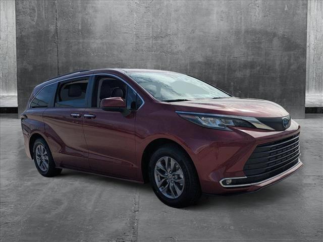 used 2023 Toyota Sienna car, priced at $41,599