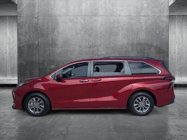 used 2023 Toyota Sienna car, priced at $41,599