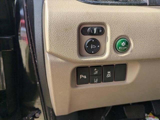 used 2019 Honda Pilot car, priced at $20,999