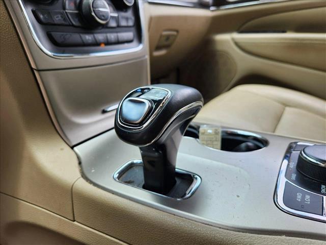 used 2014 Jeep Grand Cherokee car, priced at $11,249