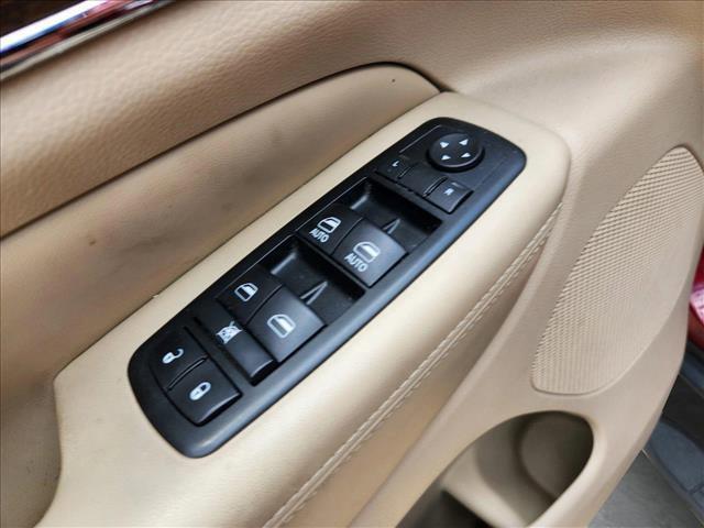 used 2014 Jeep Grand Cherokee car, priced at $11,249