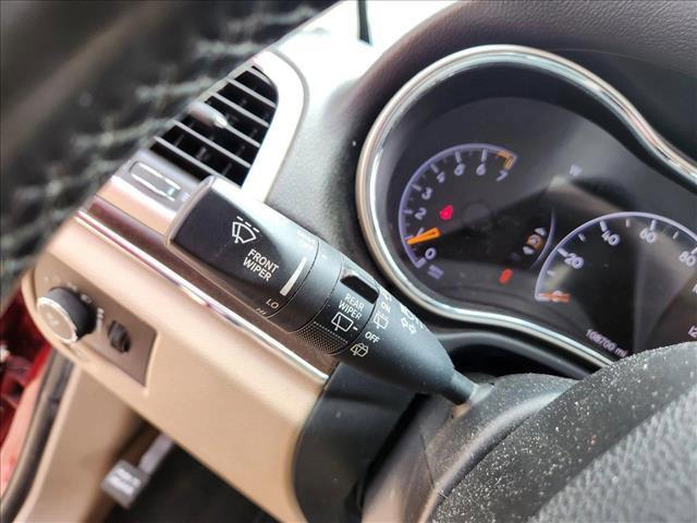 used 2014 Jeep Grand Cherokee car, priced at $11,249