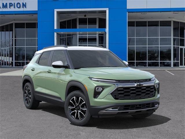 new 2025 Chevrolet TrailBlazer car, priced at $32,225