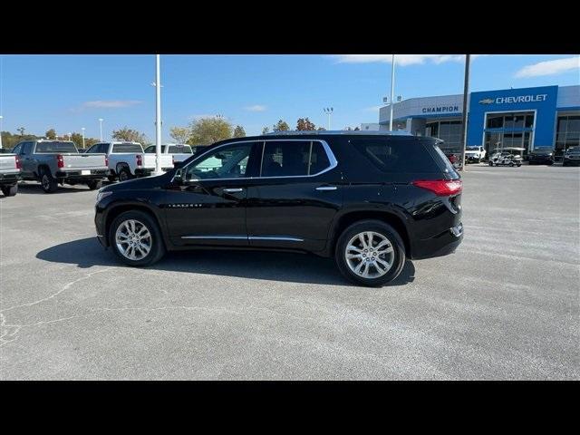 used 2021 Chevrolet Traverse car, priced at $33,550