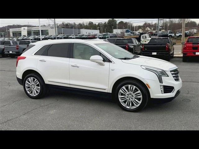 used 2017 Cadillac XT5 car, priced at $22,900