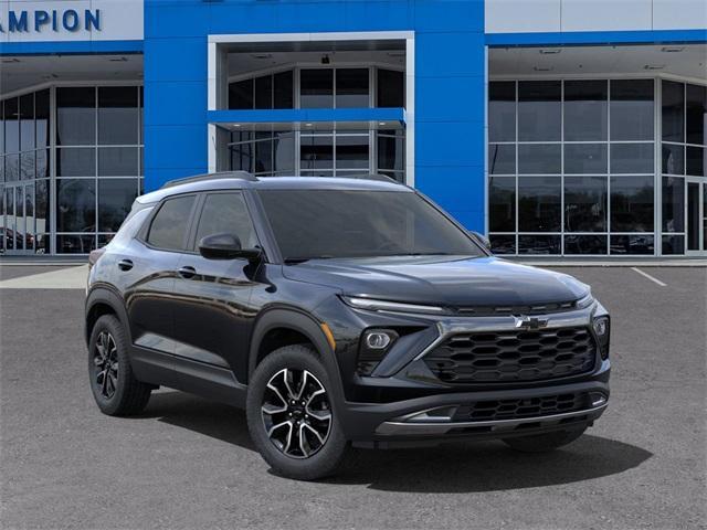 new 2025 Chevrolet TrailBlazer car, priced at $32,225