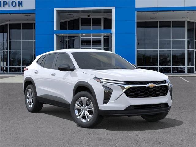 new 2025 Chevrolet Trax car, priced at $21,935