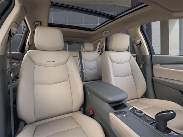 new 2025 Cadillac XT5 car, priced at $58,605