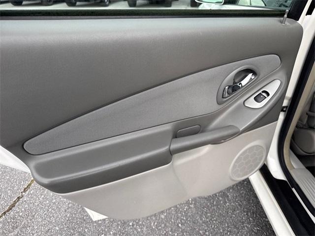 used 2006 Chevrolet Malibu Maxx car, priced at $4,895